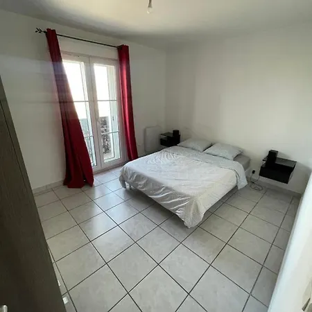 Apartament Joli T3 Proche De La Gare *
